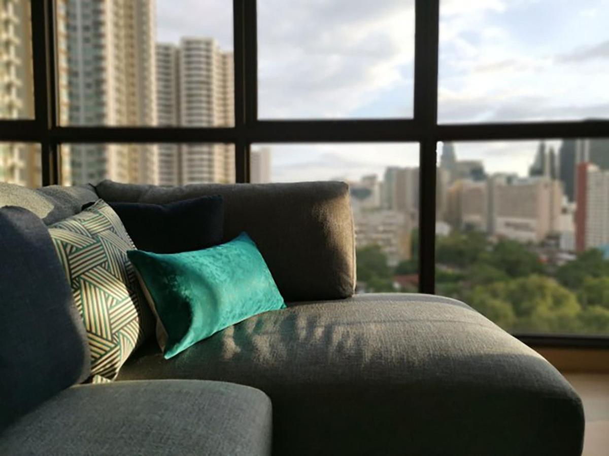 Lumpini Suite Phetchaburi-Makkasan Banguecoque Exterior foto