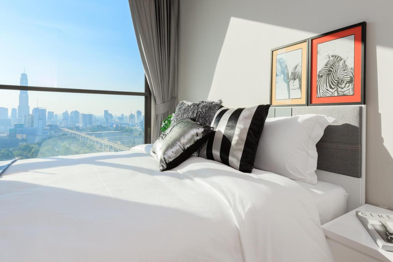 Lumpini Suite Phetchaburi-Makkasan Banguecoque Exterior foto